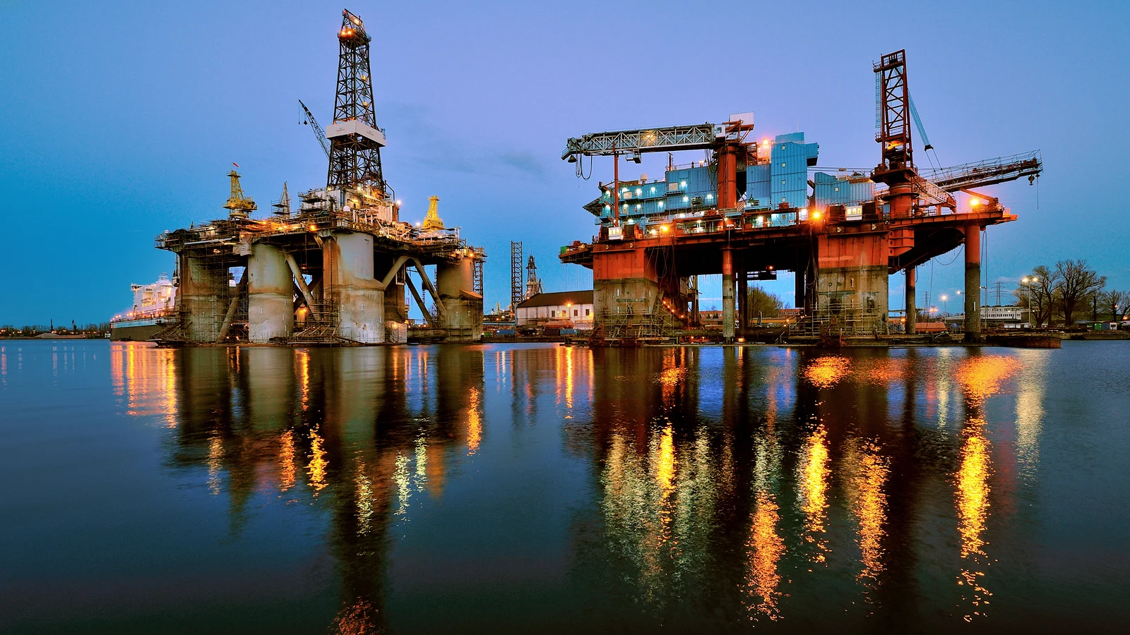 Subsea Blowout Preventers: Critical Safety Systems for Offshore Drilling